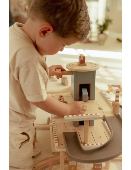 PARKING GARAJE LITTLE DUTCH