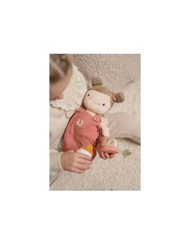 MUÑECA BLANDITA ROSA EN CAPAZO