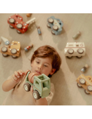 CAMIÓN GRÚA MADERA