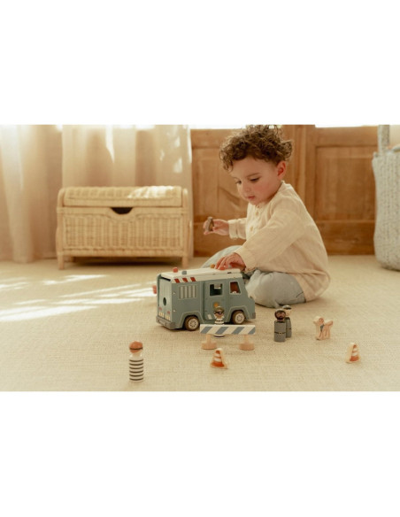 FURGÓN POLICIA MADERA