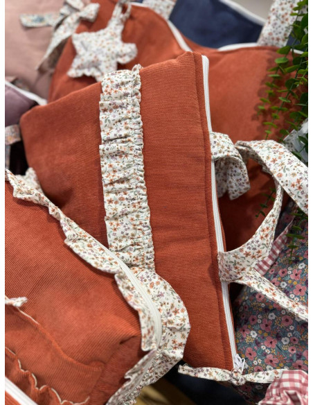 FUNDA PARA ORDENADOR TERRA HECHO A MANO