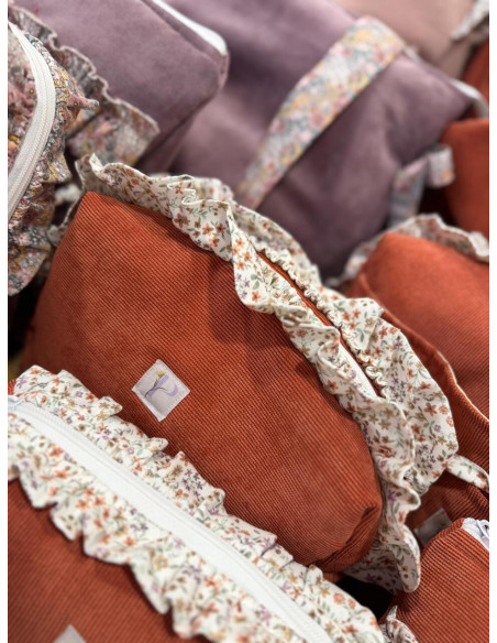 NECESER BÁSIC TERRA HECHO A MANO